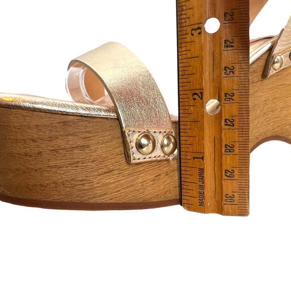 SCHUTZ Lansy Buckle Ankle Strap Wooden-sole Platform Sandals in Gold Size 9.5 - Picture 10 of 13